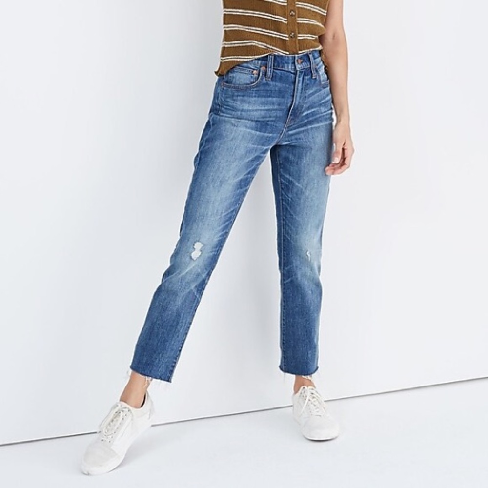 Madewell High-Rise Slim Boyjean in Dover Wash: Raw-Hemmed Edition, Size 26